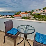 Apartman Filis *